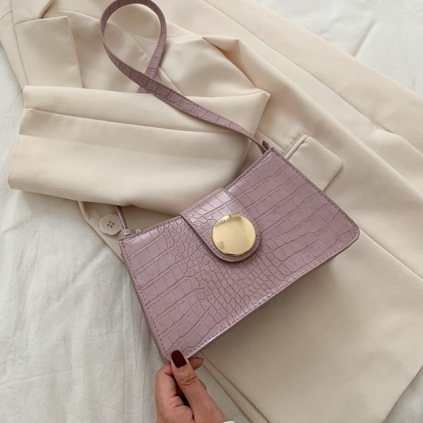 Retro wild shoulder bag